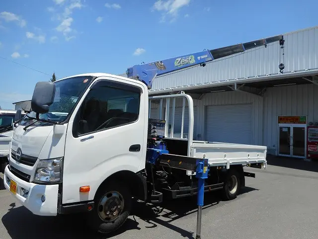 日野 デュトロ TKG-XZU775M(4WD)の写真11