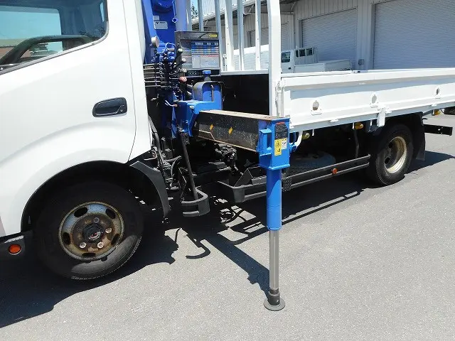 日野 デュトロ TKG-XZU775M(4WD)の写真12