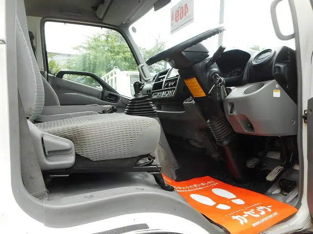 日野 デュトロ TKG-XZU775M(4WD)の写真22