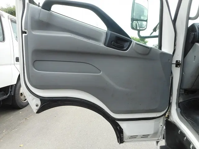 日野 デュトロ TKG-XZU775M(4WD)の写真26