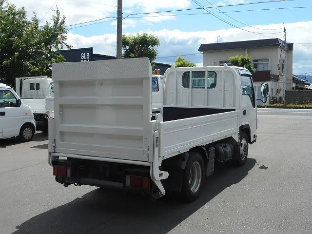 いすゞ エルフ TPG-NJS85A(4WD)の写真7