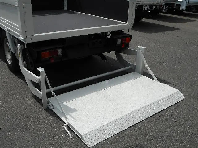 トヨタ ダイナ LDF-KDY281(4WD)の写真11