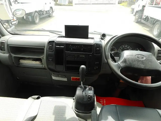 トヨタ ダイナ LDF-KDY281(4WD)の写真12
