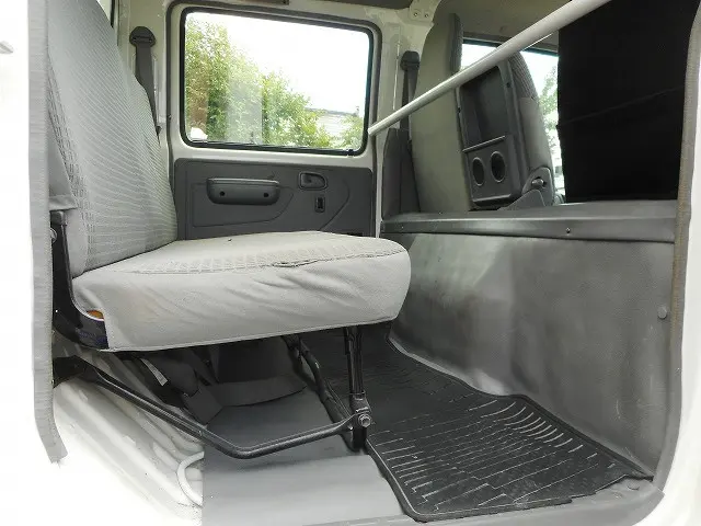 トヨタ ダイナ LDF-KDY281(4WD)の写真16