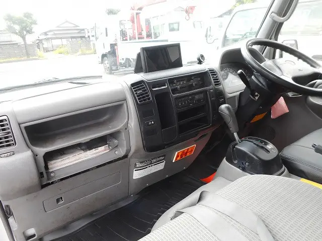 トヨタ ダイナ LDF-KDY281(4WD)の写真18