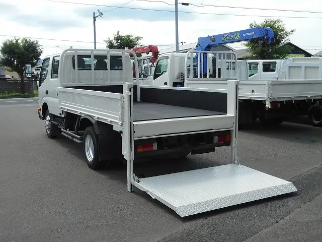 トヨタ ダイナ SKG-XZU695(4WD)の写真10