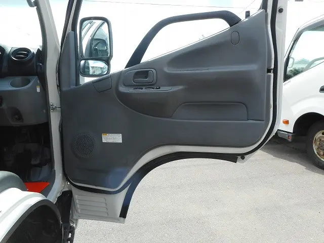 トヨタ ダイナ SKG-XZU695(4WD)の写真15