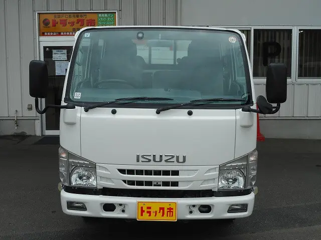 いすゞ エルフ TRG-LJS85A(4WD)の写真2