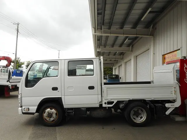 いすゞ エルフ TRG-LJS85A(4WD)の写真5