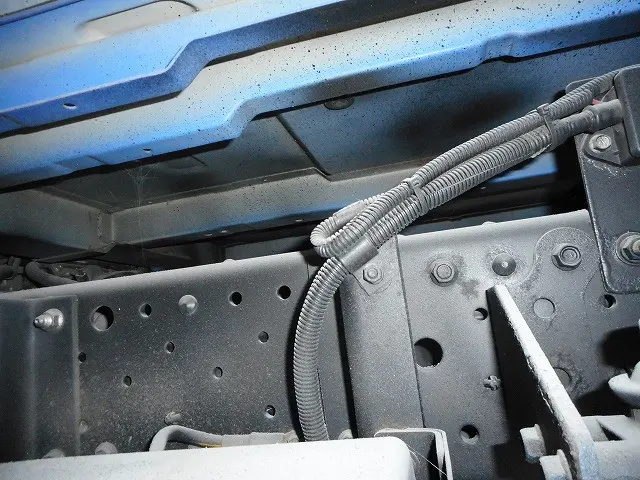 いすゞ エルフ TRG-LJS85A(4WD)の写真28