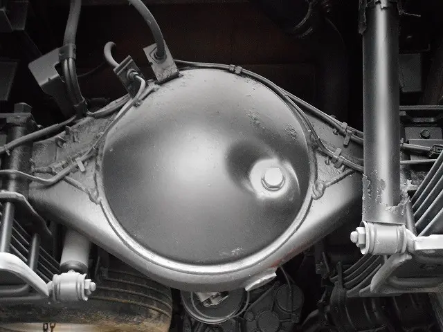 いすゞ エルフ TRG-LJS85A(4WD)の写真32