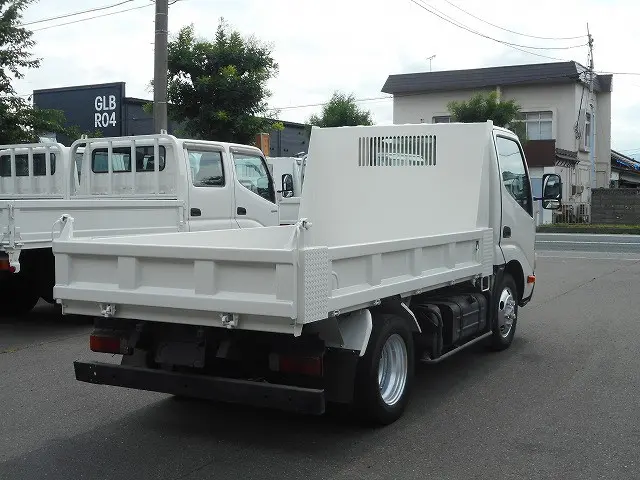 トヨタ ダイナ SKG-XZU675D(4WD)の写真7