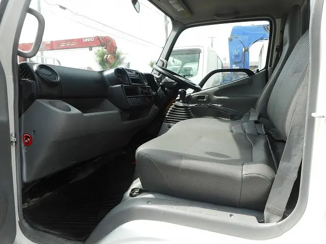トヨタ ダイナ SKG-XZU675D(4WD)の写真20