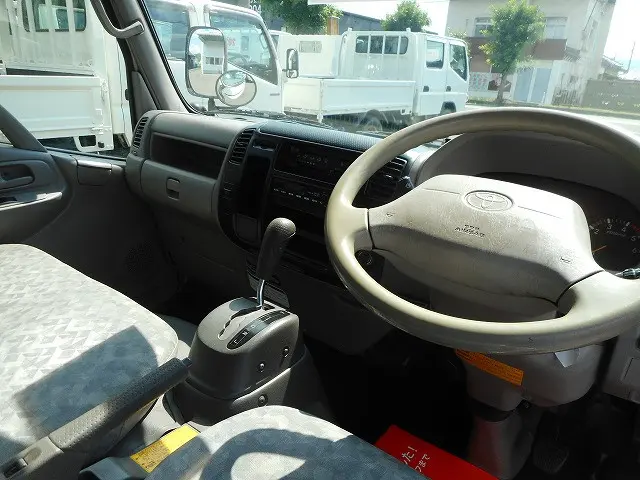 トヨタ ダイナ LDF-KDY281(4WD)の写真12