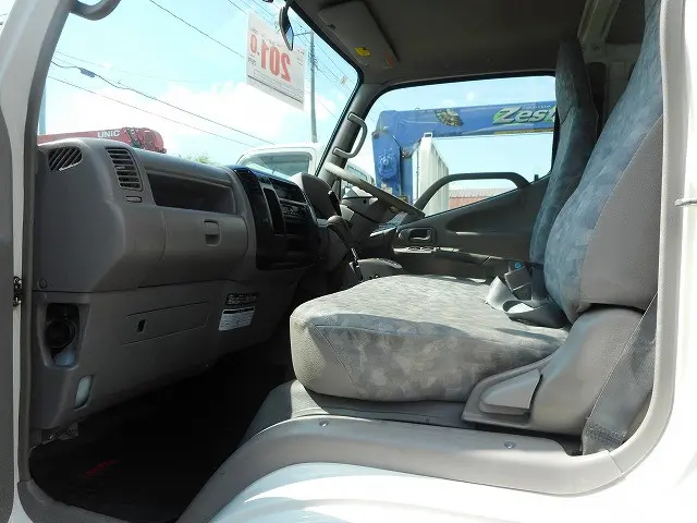 トヨタ ダイナ LDF-KDY281(4WD)の写真18