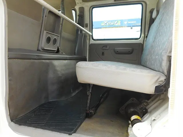 トヨタ ダイナ LDF-KDY281(4WD)の写真20