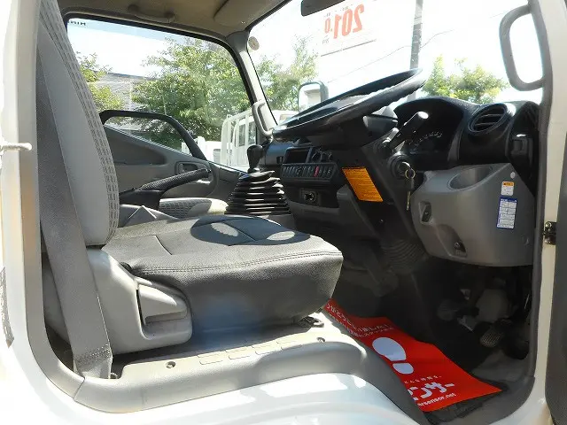 日野 デュトロ TKG-XZU675M(4WD)の写真12