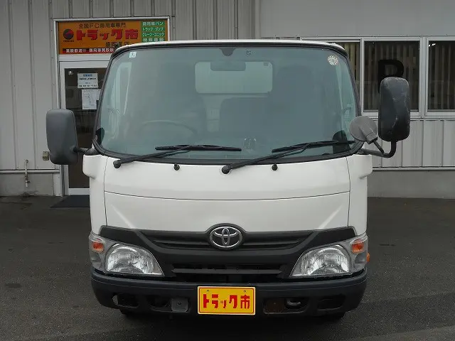 トヨタ ダイナ SKG-XZU675D(4WD)の写真2