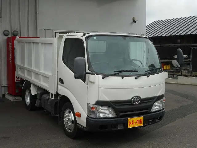トヨタ ダイナ SKG-XZU675D(4WD)の写真3