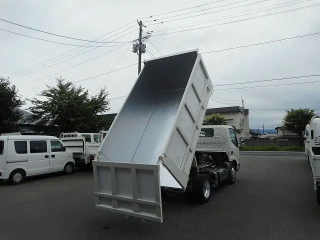トヨタ ダイナ SKG-XZU675D(4WD)の写真10