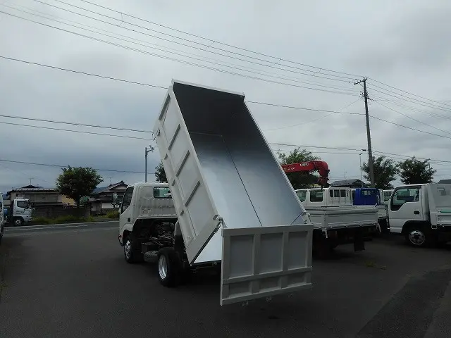 トヨタ ダイナ SKG-XZU675D(4WD)の写真11