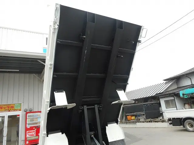トヨタ ダイナ SKG-XZU675D(4WD)の写真15