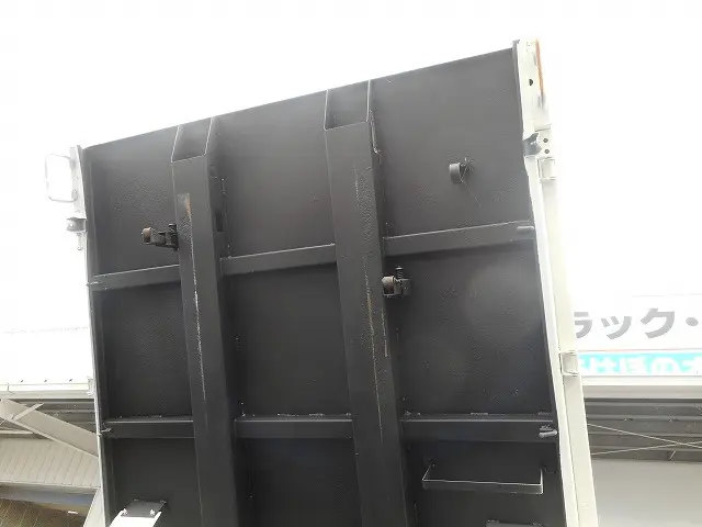 トヨタ ダイナ SKG-XZU675D(4WD)の写真15