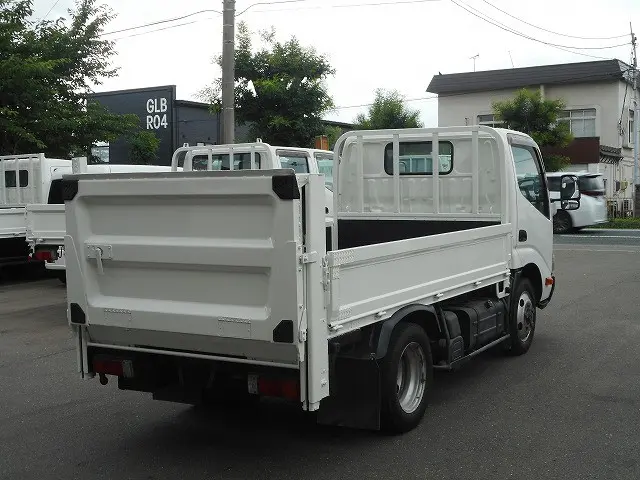トヨタ ダイナ TKG-XZU675(4WD)の写真7