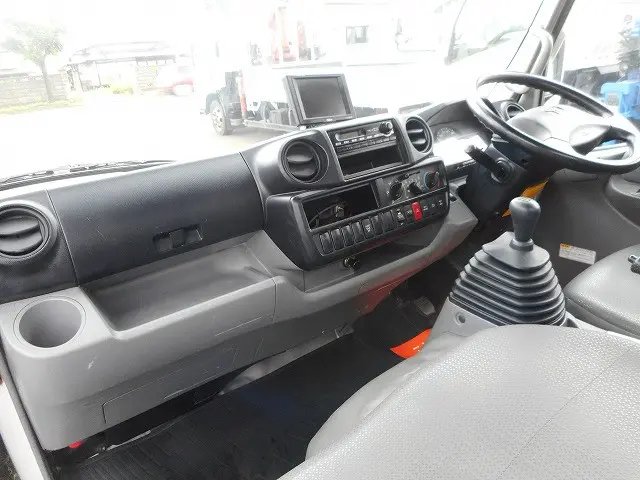 トヨタ ダイナ TKG-XZU675(4WD)の写真15