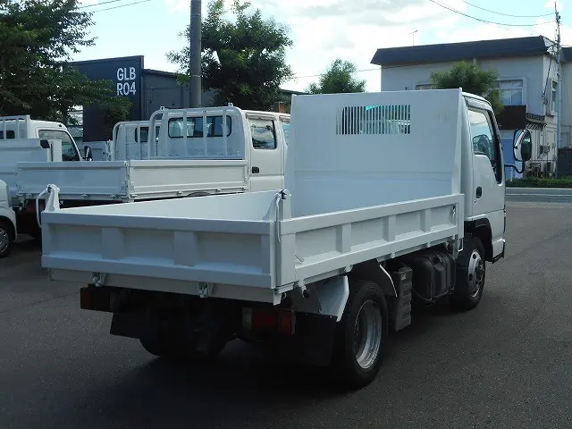 いすゞ エルフ PB-NKS81AN(4WD)の写真7