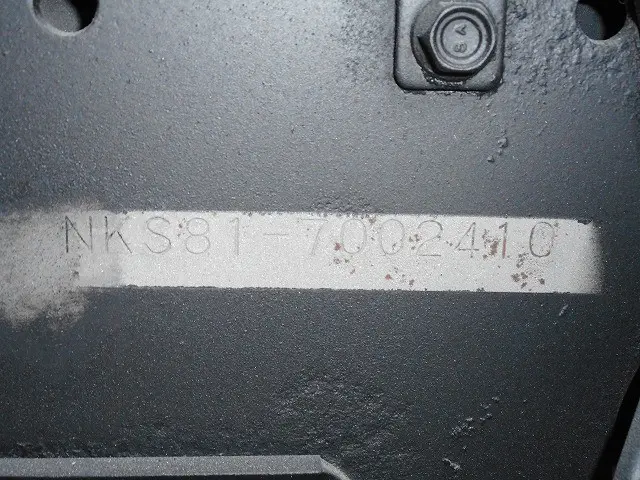 いすゞ エルフ PB-NKS81AN(4WD)の写真21
