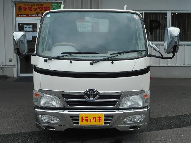 トヨタ ダイナ LDF-KDY281(4WD)の写真2