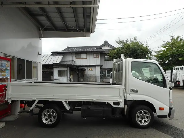 トヨタ ダイナ LDF-KDY281(4WD)の写真4