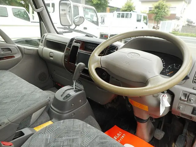 トヨタ ダイナ LDF-KDY281(4WD)の写真11
