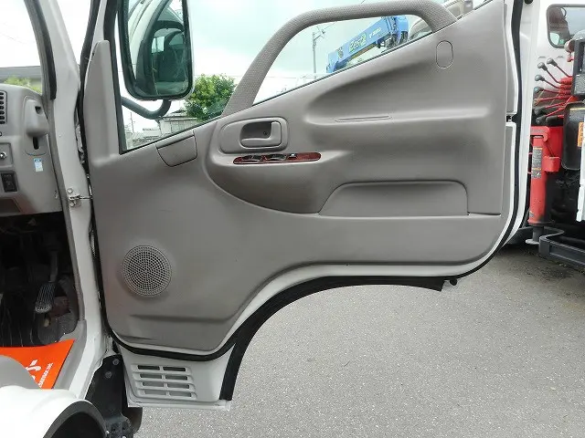 トヨタ ダイナ LDF-KDY281(4WD)の写真13