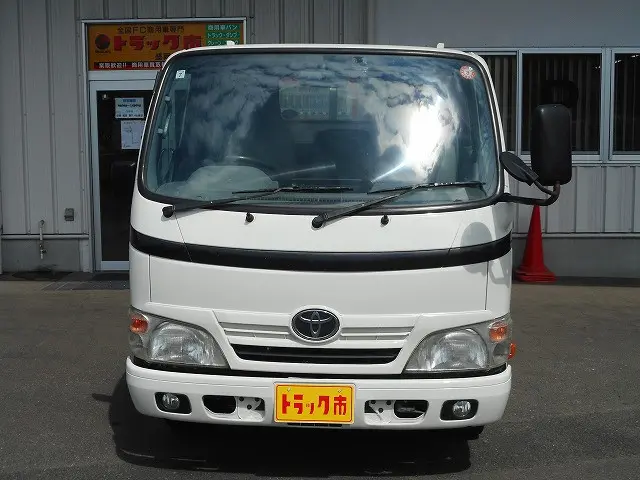 トヨタ ダイナ LDF-KDY281(4WD)の写真2