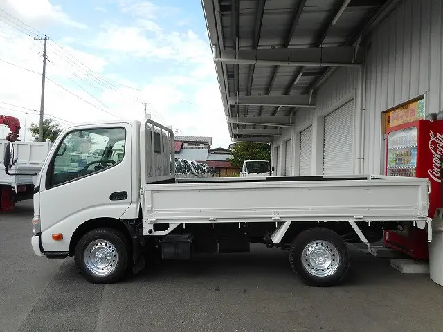トヨタ ダイナ LDF-KDY281(4WD)の写真5