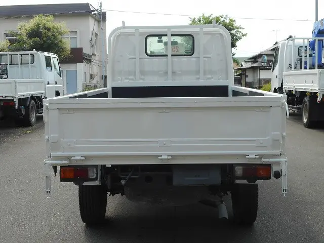 トヨタ ダイナ LDF-KDY281(4WD)の写真6
