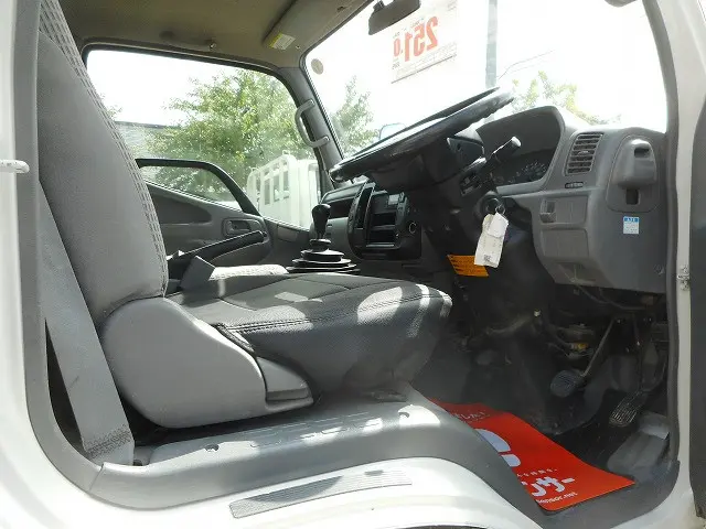 トヨタ ダイナ LDF-KDY281(4WD)の写真12