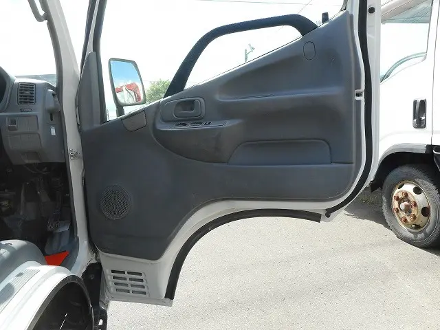 トヨタ ダイナ LDF-KDY281(4WD)の写真13
