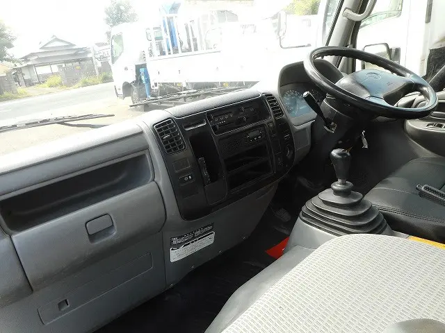 トヨタ ダイナ LDF-KDY281(4WD)の写真14