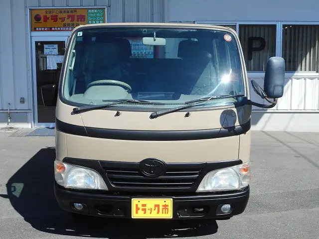 トヨタ ダイナ LDF-KDY281(4WD)の写真2