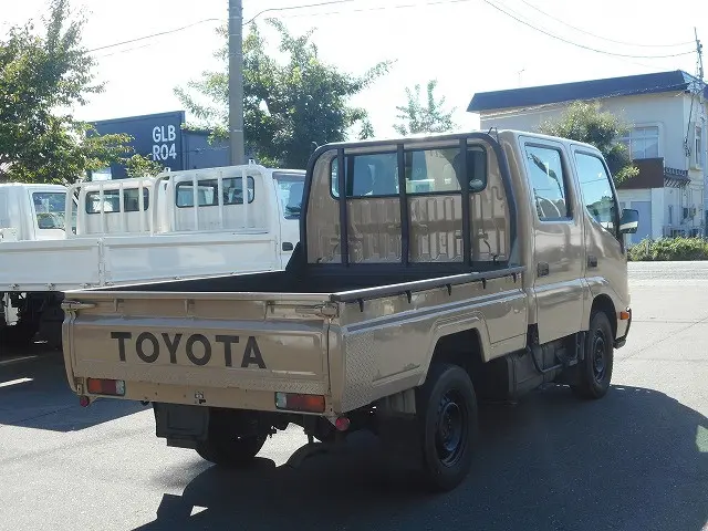 トヨタ ダイナ LDF-KDY281(4WD)の写真7