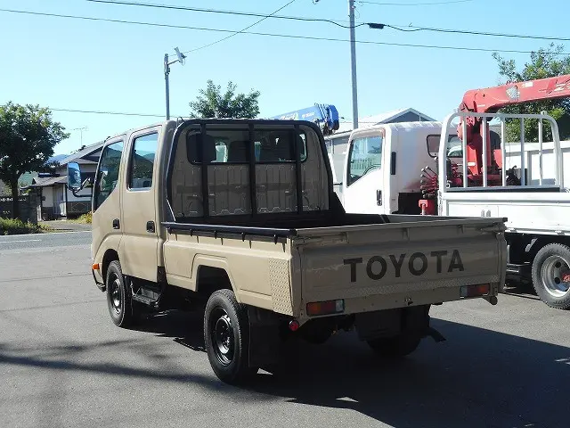 トヨタ ダイナ LDF-KDY281(4WD)の写真8