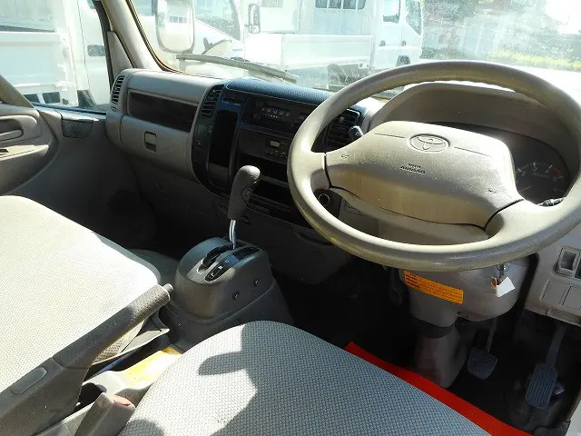 トヨタ ダイナ ADF-KDY281(4WD)の写真12