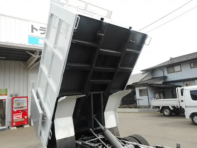 いすゞ エルフ TKG-NKS85AN(4WD)の写真20