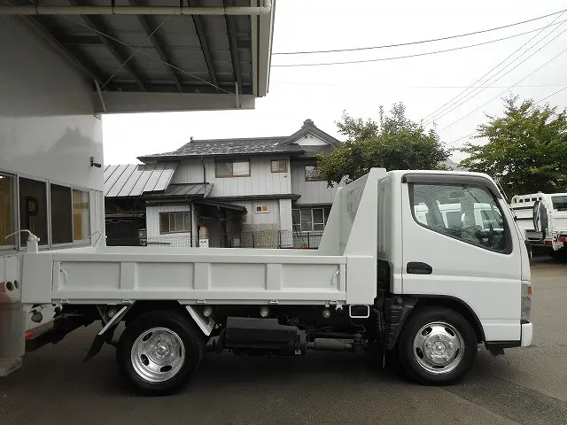 三菱 キャンター PDG-FG70DD(4WD)の写真4