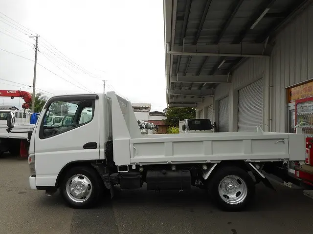 三菱 キャンター PDG-FG70DD(4WD)の写真5