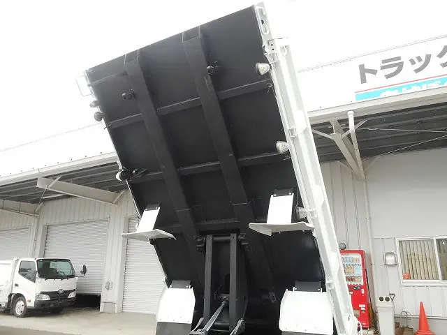 三菱 キャンター PDG-FG70DD(4WD)の写真12