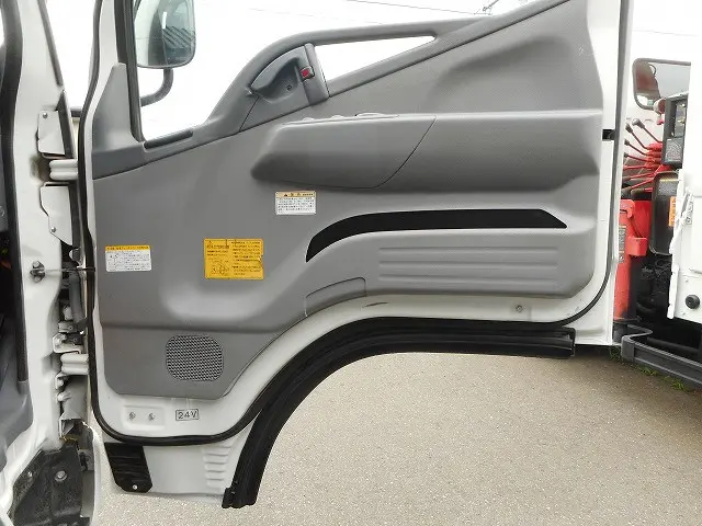 三菱 キャンター PDG-FG70DD(4WD)の写真18